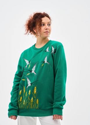 Sweatshirt with embroidery1 photo