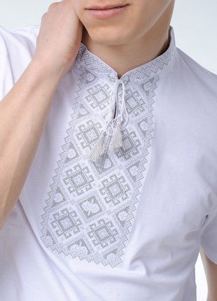 Embroidered men's t-shirt white on white "Otaman" M-33 photo