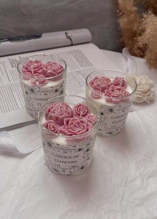 Soy candle "GARDEN OF FLOWERS" 245ml