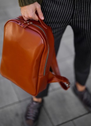Minimal M leather backpack2 photo