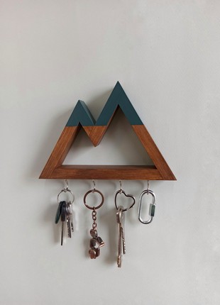 Wall key holder with  2 peaks