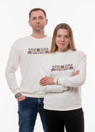 Women's sweatshirt with embroidery "Polyova" milky7 photo