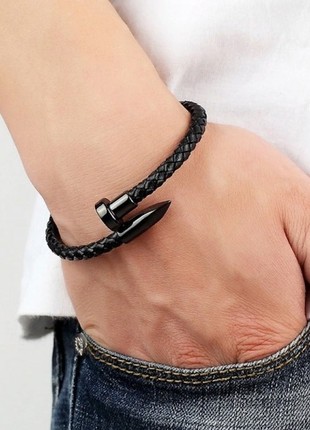 Black nail-shaped leather bracelet (11016)4 photo