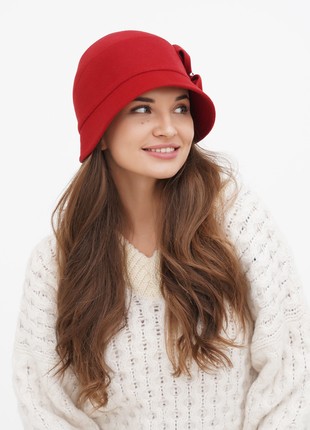 Hat cloche women's made of cashmere red2 photo