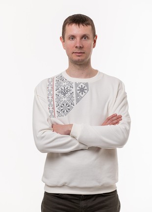 Men's sweatshirt with embroidery "Victory" milky4 photo