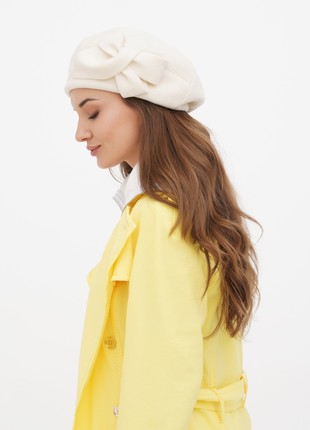 Women beret with a flower cashmere hat beige3 photo