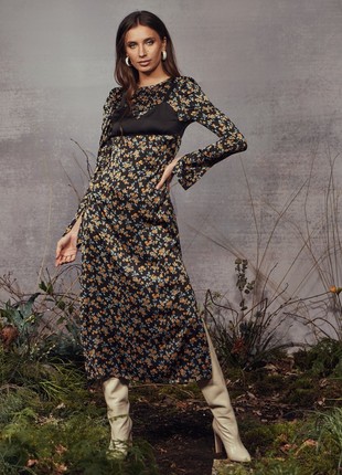 DRESS WITH ACCENT INSERTS GEPUR