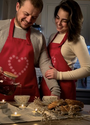 A set of aprons for a couple4 photo