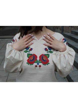 Woman's linen beige Embroidered blouse "BOLEKHIVSKA"4 photo
