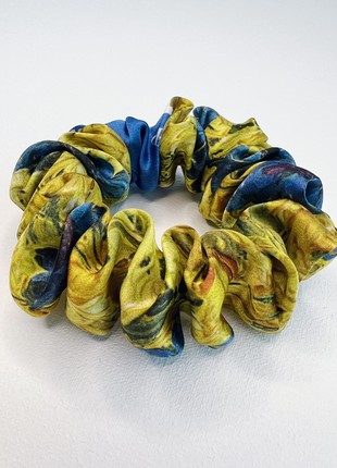 Silk scrunchie "Freedom"