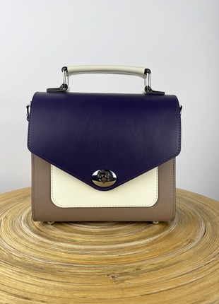 Small crossbody bag,  Popular bag, Top handle leather handbag for woman, Lamponi Chest One4 photo