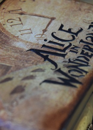 Alice in Wonderland mini furniture6 photo