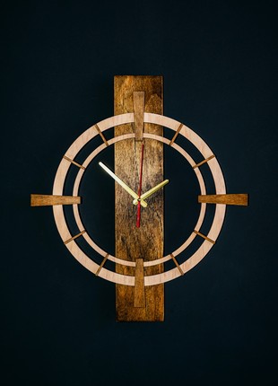Wall clock made of wood, height 50cm, covered with linseed oil and beeswax4 photo