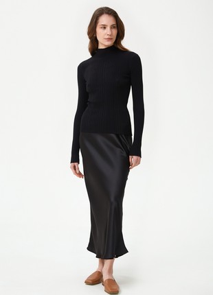 Black knitted ribbed jumper with viscose