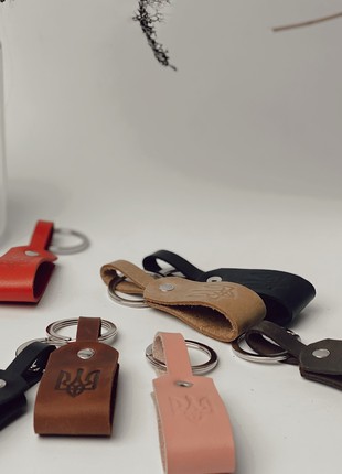 Leather Key Fob with Ukrainian Trident5 photo