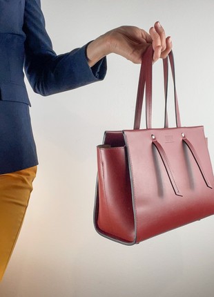 Burgundy crossbody bag, Burgundy leather purse, Top handle leather bag woman, Zipper leather handbag, Massanger bag for woman, Lamponi Trapez1 photo