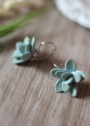 Mint jewelry set with flowers. Earrings and pendant6 photo