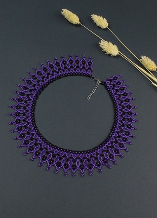 Purple and black necklace for woman