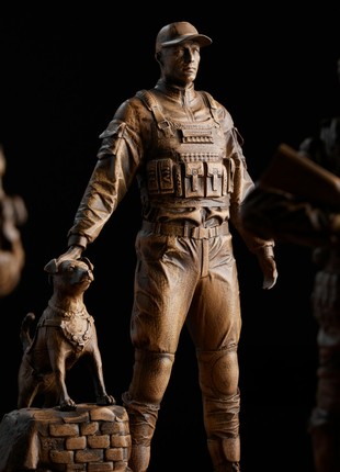 Military figure #4+military box. Officer with a detection dog.
