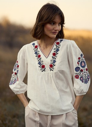 DAIRY SHIRT WITH FLORAL EMBROIDERY GEPUR