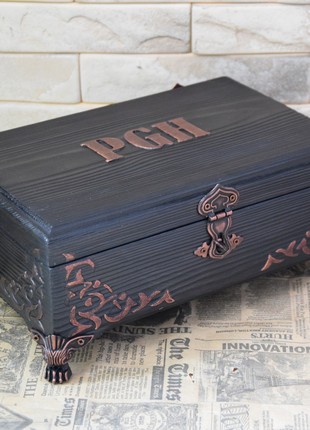 Watch box with 6 cushions.7 photo