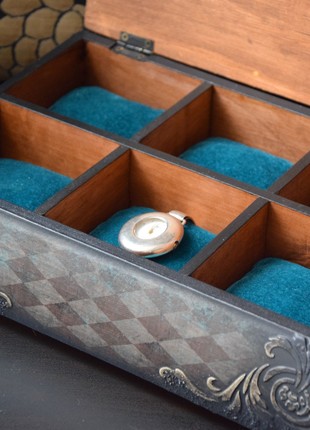 Wooden Watch Box3 photo