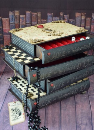 Alice in Wonderland jewelry box-book