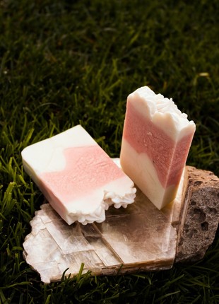 Soap with the aroma of palmarosa and geranium3 photo