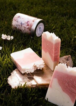 Soap with the aroma of palmarosa and geranium4 photo
