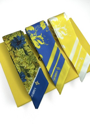 Set of 3 silk twillies with print by Ukrainian artist 140*5