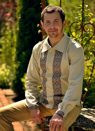 Embroidered shirt