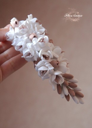 Wedding hair clip with flowers3 photo