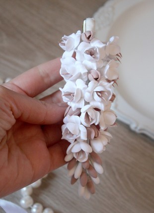 Wedding hair clip with flowers4 photo