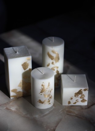 A set of BELLA CANDELA Classic candles in white color with gold plating5 photo