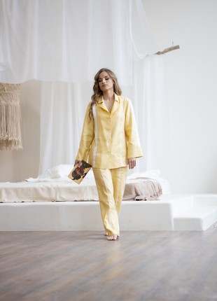 The comfortable home suit is made of hemp fabric4 photo