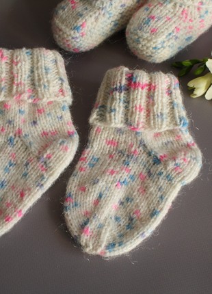 Handmade knitting booties and socks for babies4 photo