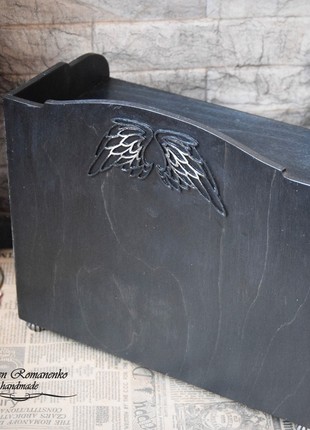 Mini chest of drawers Raven for jewelry storage5 photo