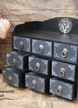 Mini chest of drawers Raven for jewelry storage8 photo