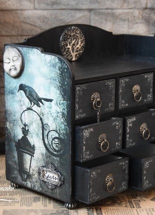 Mini chest of drawers Raven for jewelry storage9 photo