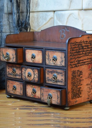 Mini dresser for jewelry storage with spiders and bats