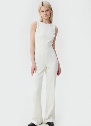 Milky jumpsuit with an open back
