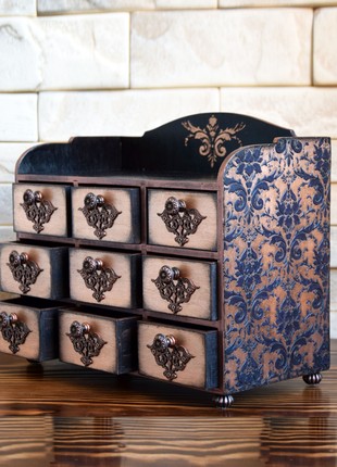 Mini chest of drawers for jewelry storage with 9 drawers