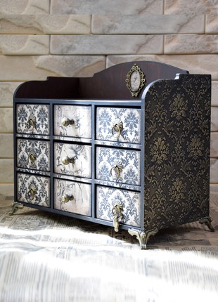 Mini chest of drawers with 9 drawers in vintage style