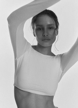 TOP WITH OPEN BACK2 photo