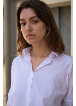 SINGLE STRING GOLDEN MOTHER OF PEARL NECKLACE WITH HEART2 photo