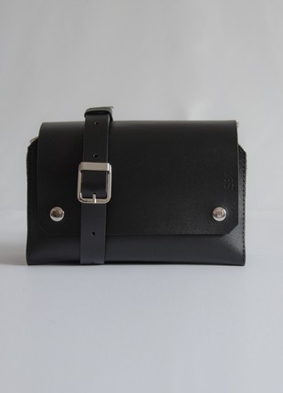 Navi leather bag in black color3 photo