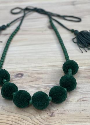 One row green necklace with tassels3 photo