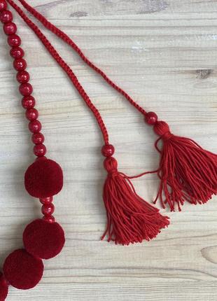 One row red necklace with tassels4 photo