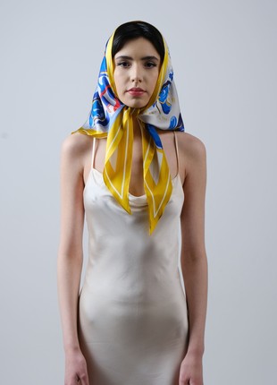 Silk scarf "Sophia" with double-sided printing3 photo