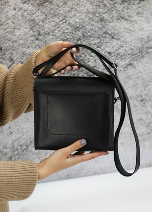 Women leather bag with top handle and shoulder strap / Black - 10342 photo